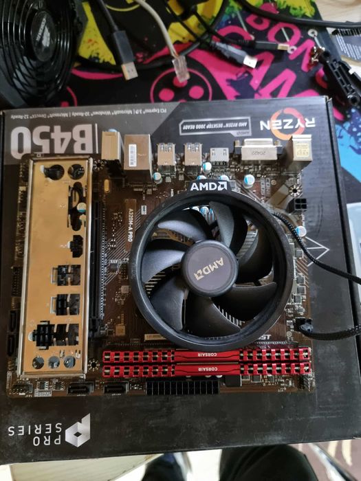 Kit Ryzen 2600, Placa de baza , rami si cooler !
