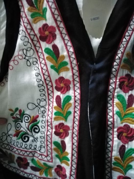 Ie - vesta traditionala, masura S-3XL, Pret 100 lei