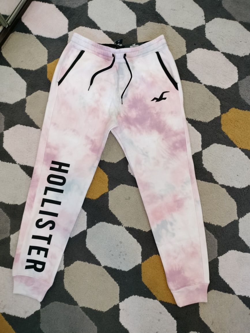 Pantaloni unisex Hollister Mărimea S