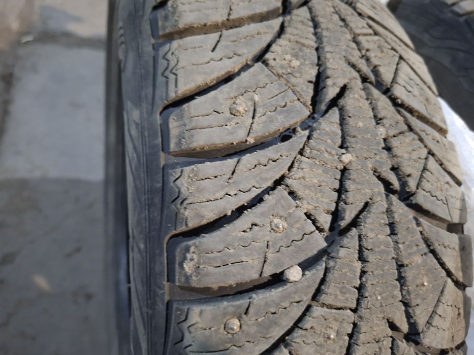 Шины 205/60 R 16