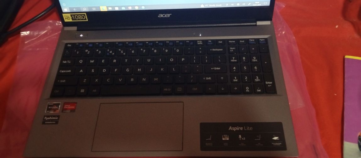 Noutbuk ACER Aspire lite ryazan 7 16/512 gb 10 yadr