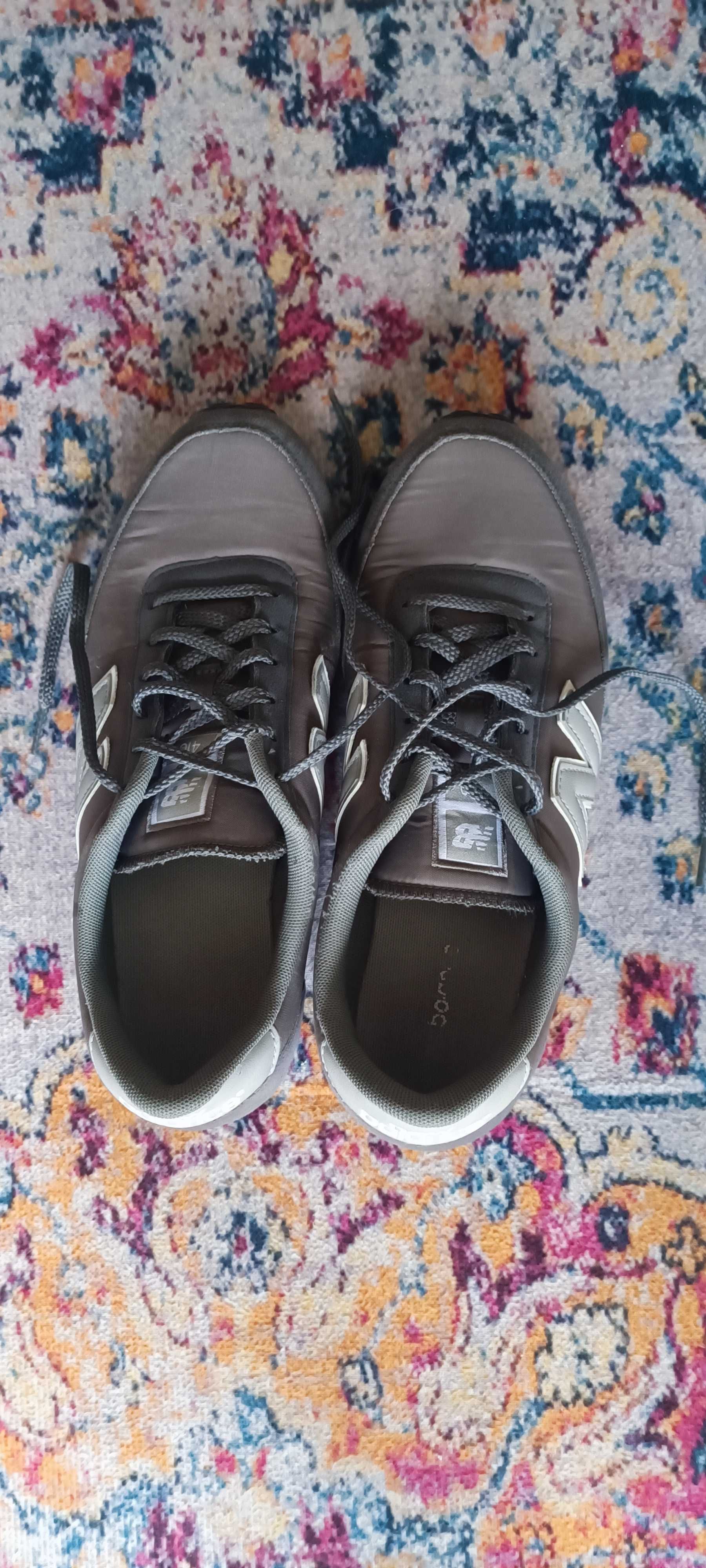 Маратонки New Balance, номер 41,5