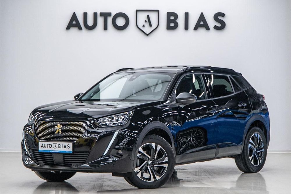 Peugeot 2008 LED/Tva/Camera/CarPlay/Panoramic/Cockpit/Leasing-Rate FARA AVANS