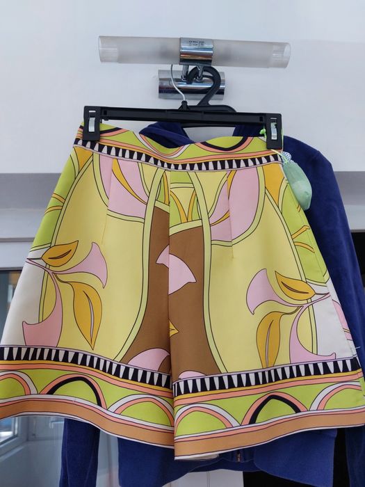 Pantalon scurt ofice, Zara