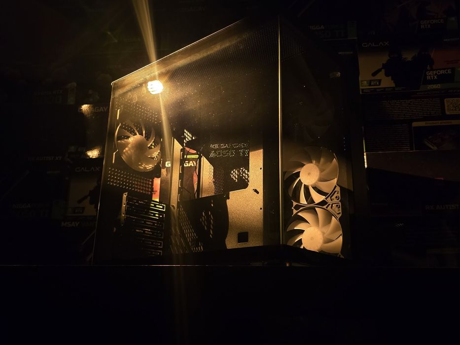 Корпус для компьютера Hoftech Aquiarium Case