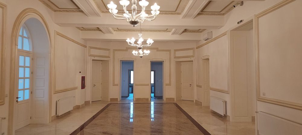 Instalați electrice