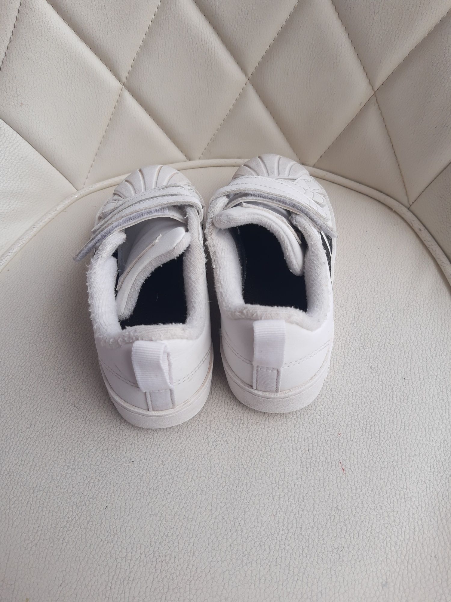 Детски маратонки adidas (за момче) 29#