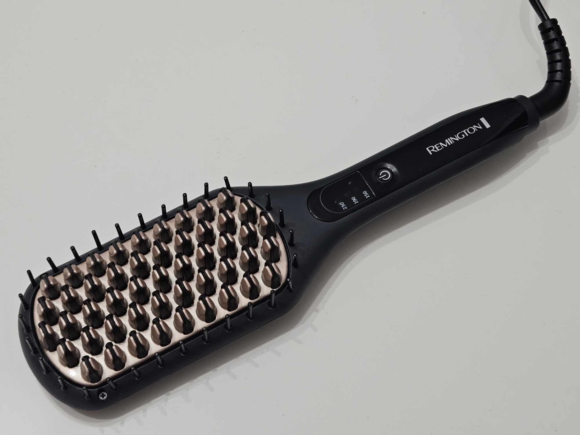 Remington Straight Brush - Perie de indreptat parul - CB7400