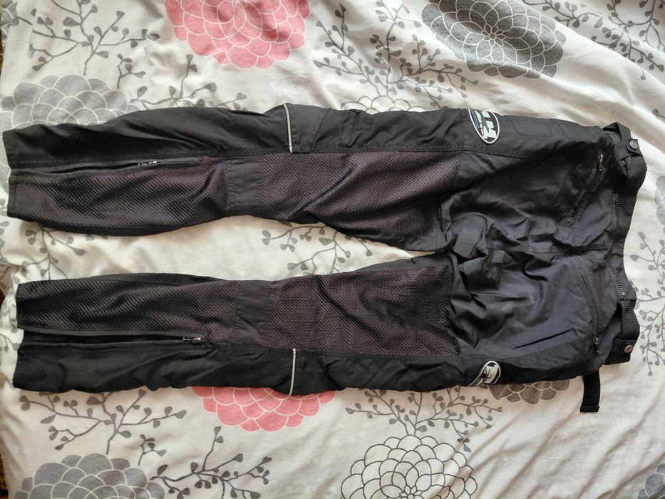 Панталон за мотор