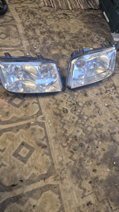 Оригинални Фарове за VW Бора 98- 2005