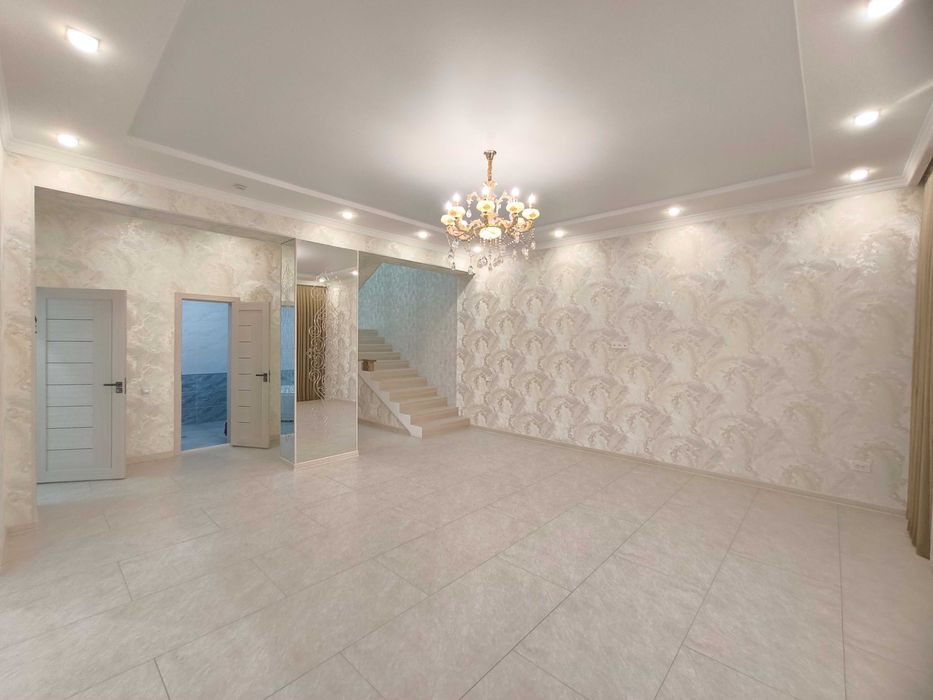 Лимонарий ЭКО базар Евро дом 200м² участок 2.5 соток