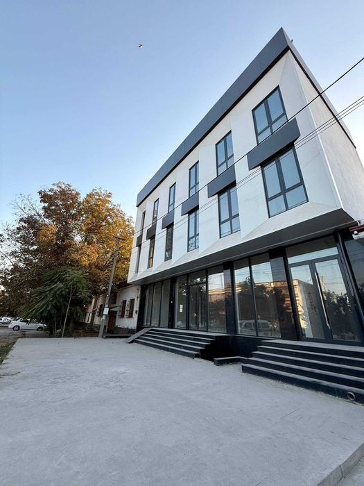 Продаётся здание 1350м2 Ориентир: Ж.К Аламазар Сити / Жомий