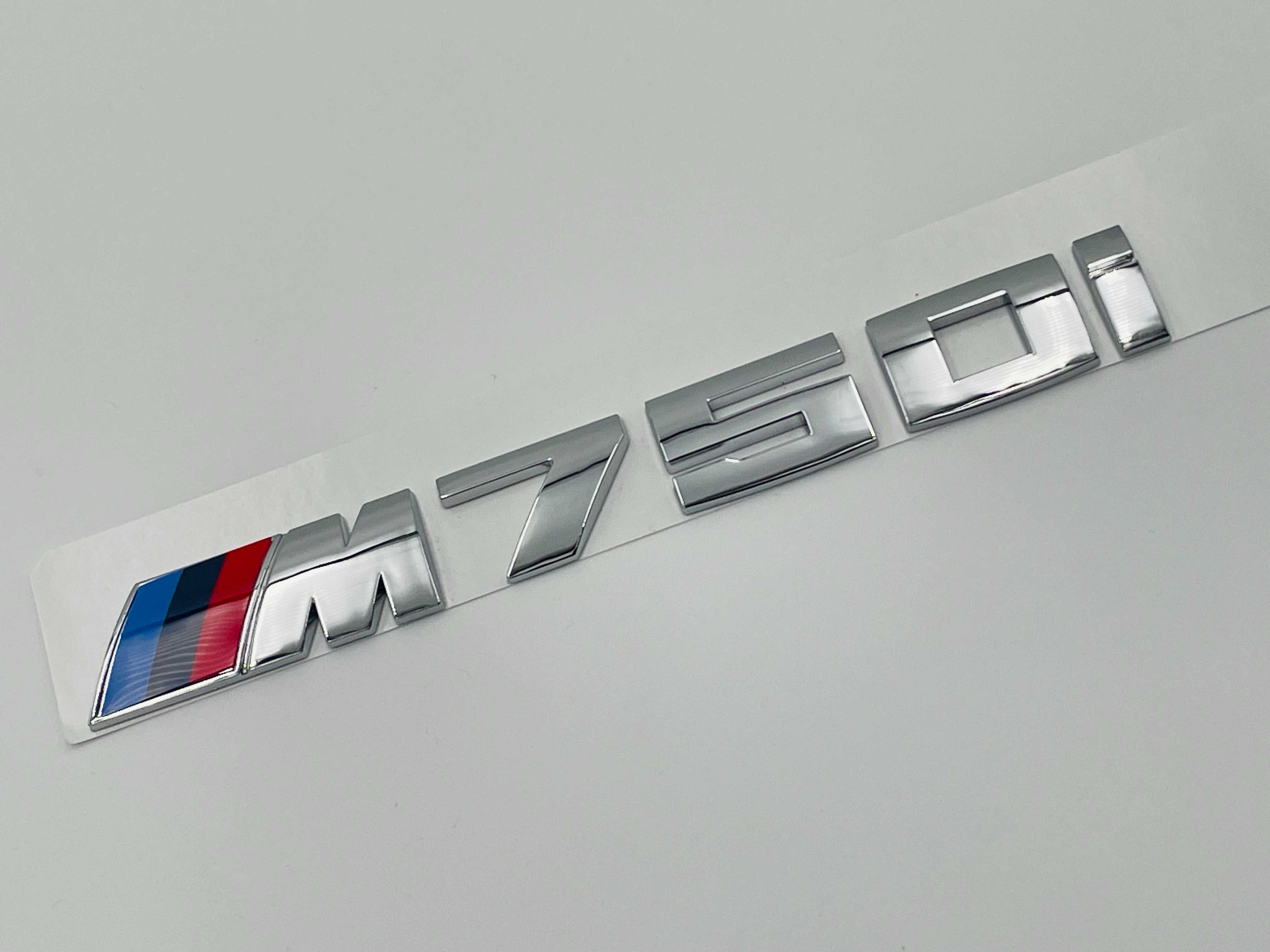 Emblema compatibila BMW M750i crom