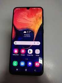 Samsung galaxy A50.   4/64