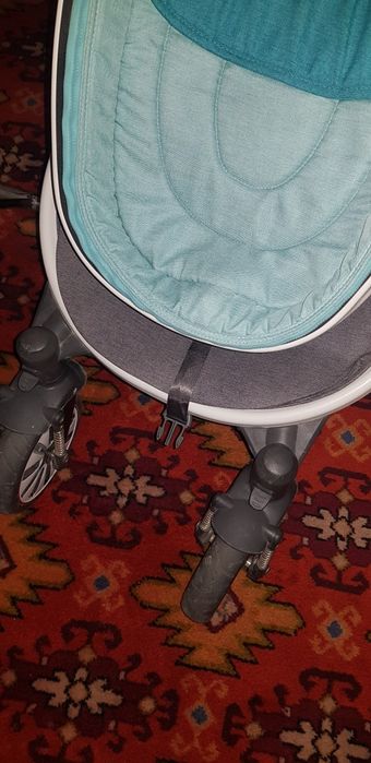 Продам коляску Lorelli привозная фирменная