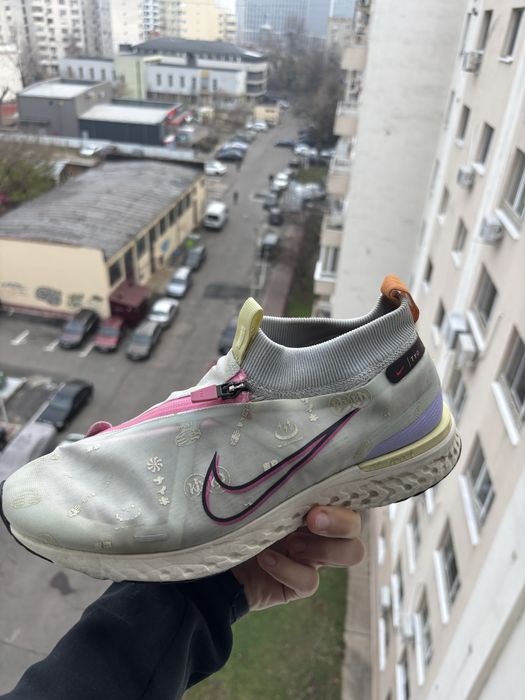 Nike React Premium “Tokyo”