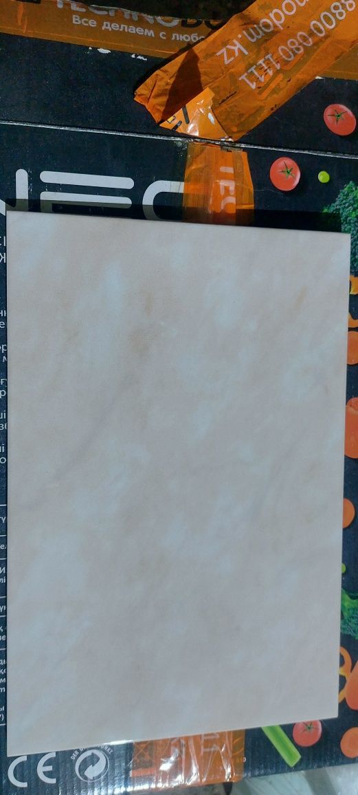 Продаётся кафель 20*30