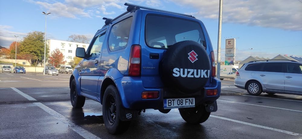 Vând Suzuki Jimny 4x4