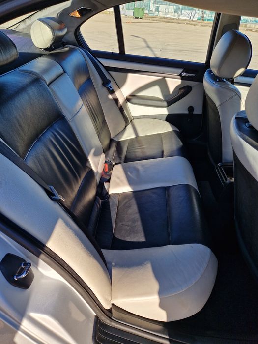 Продавам Bmw 320 E46