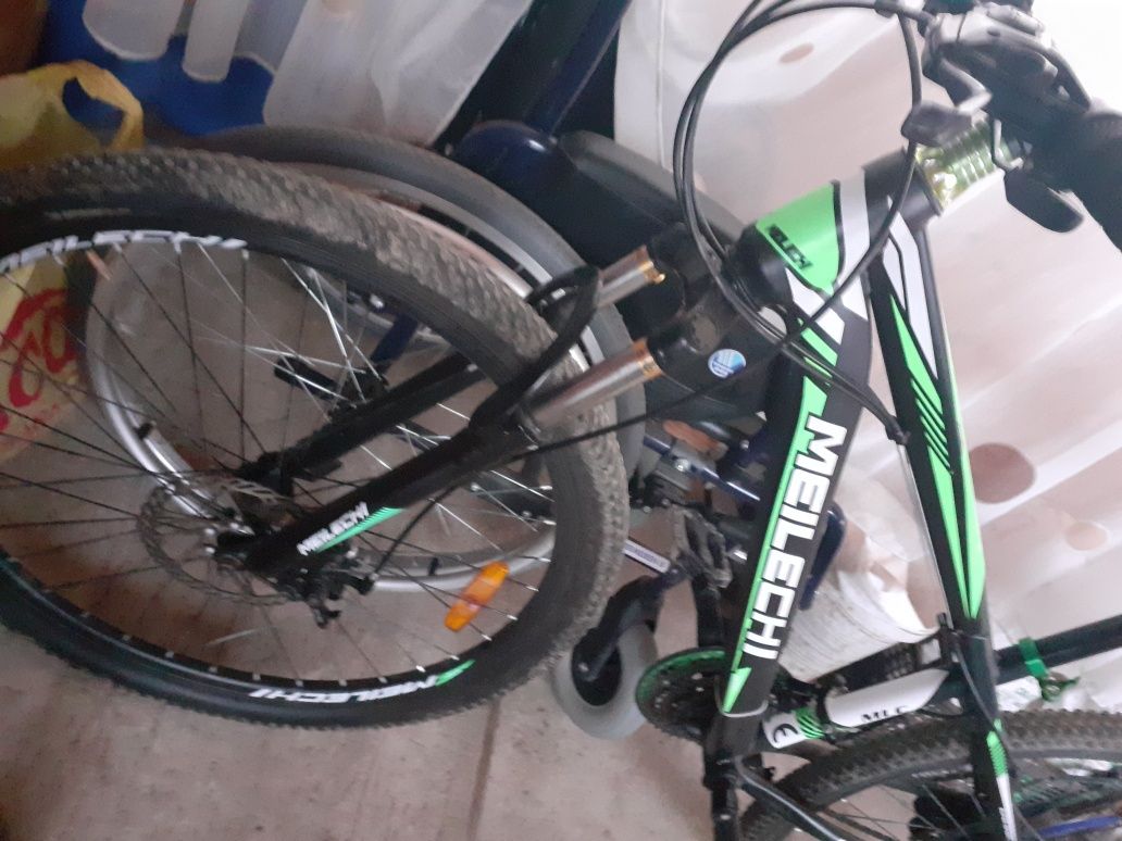 Bicicletă ff bine întreținută