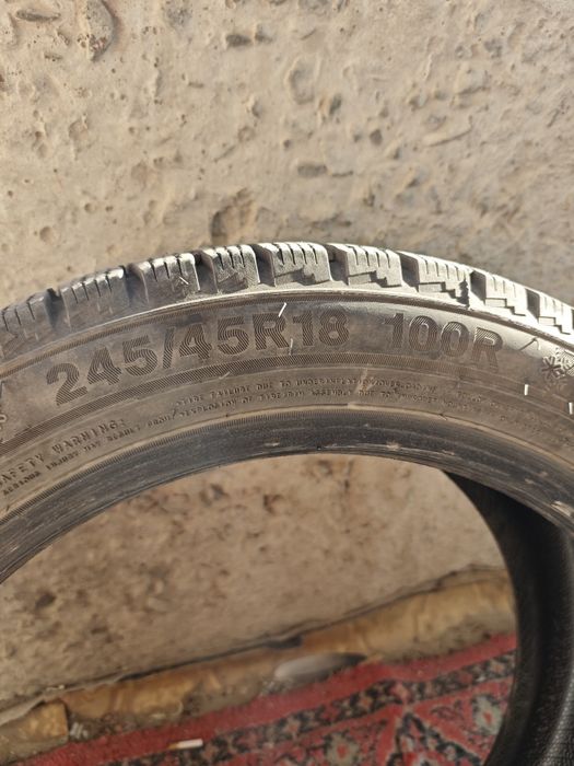 Продам Шины 245/45/18 зимние