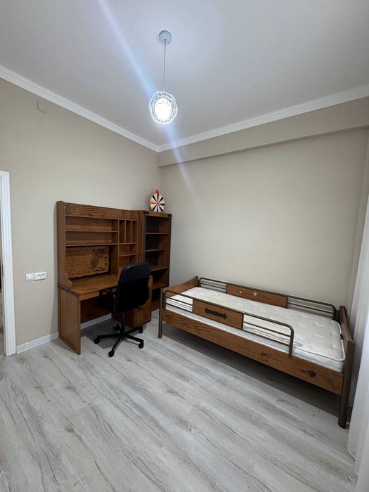 Uy ijaraga beriladi yangi remontdan chiqqan