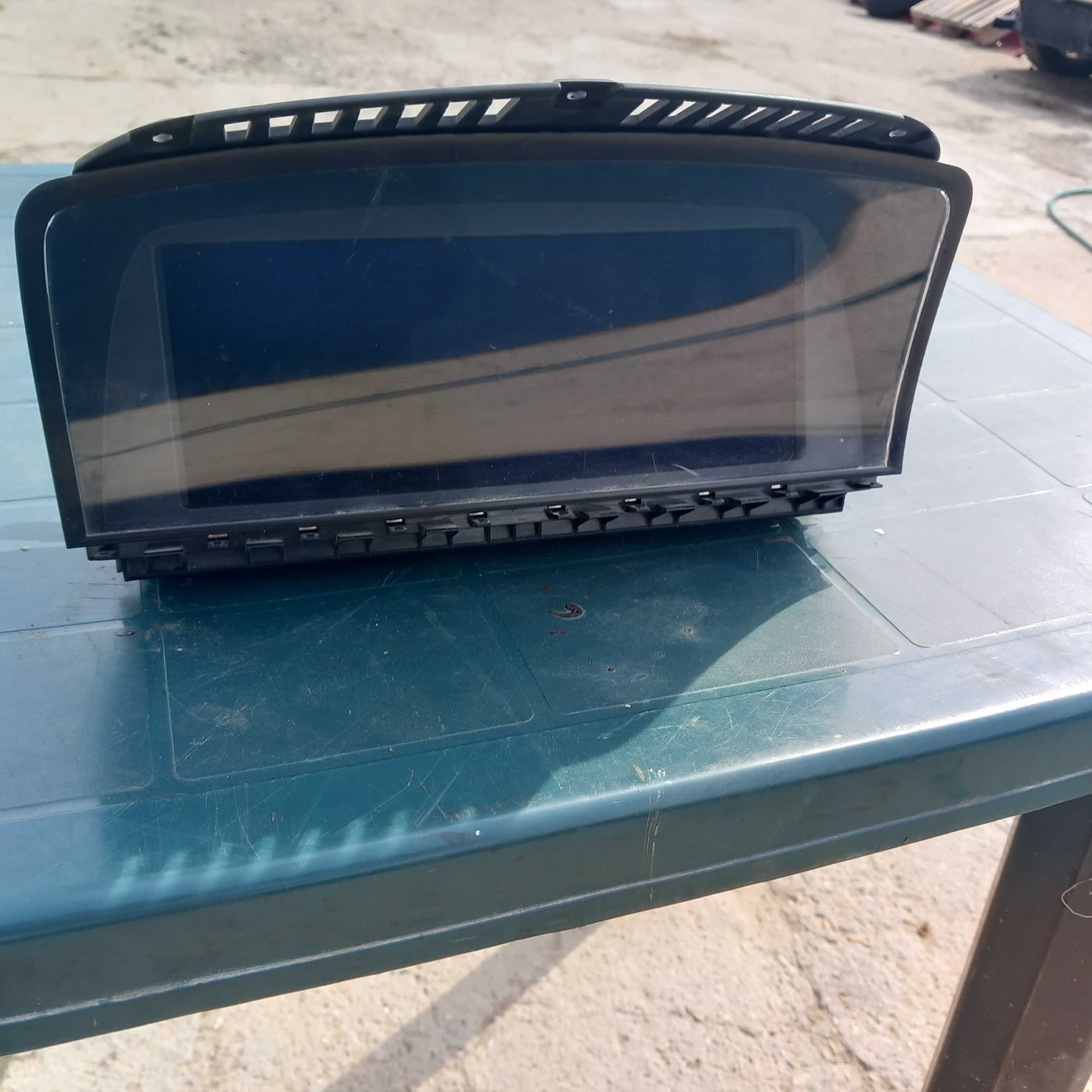 Display BMW 7 (E65, E66, E67) 2001 - 2009 COD 65.82-9 110 639
