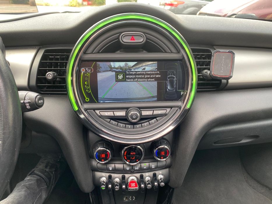 Mini Cooper 1.5 D Automat