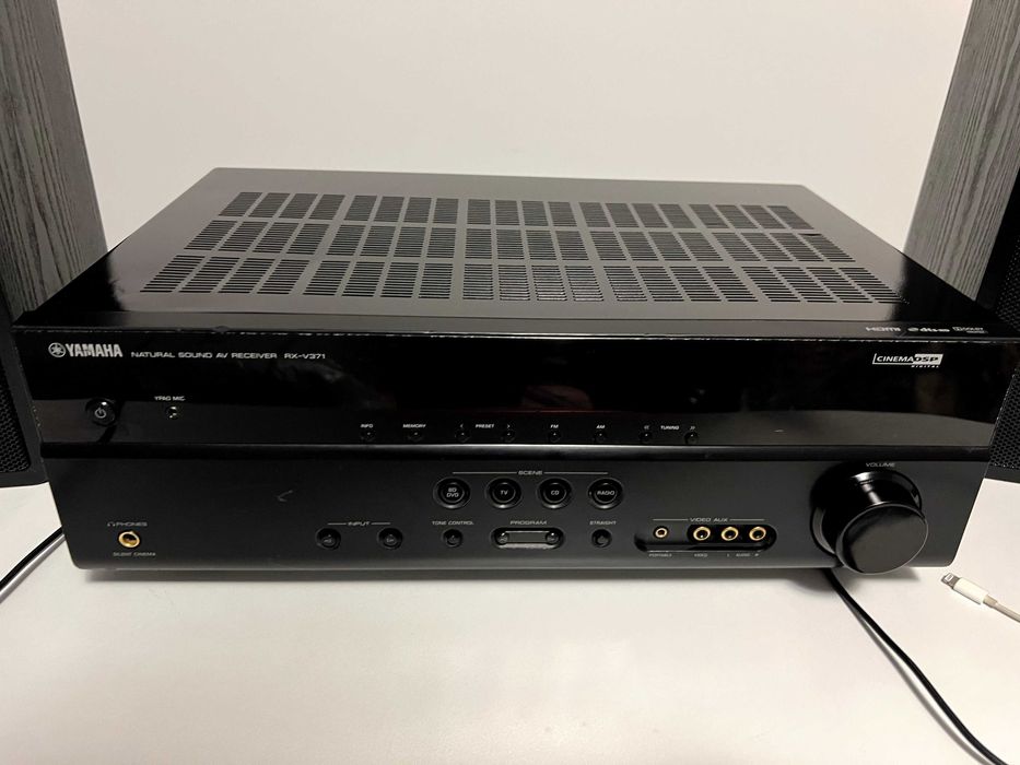 Amplificator Yamaha 5 x 100 W RMS Putere, Model RX-V371 , Video