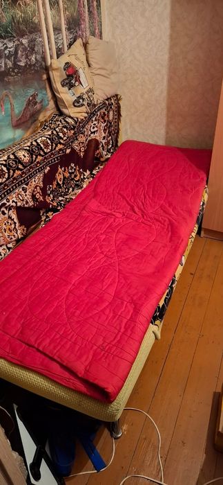 Отдам диван, подойдёт для съёмной квартиры