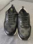 Adidasi GUESS 37
