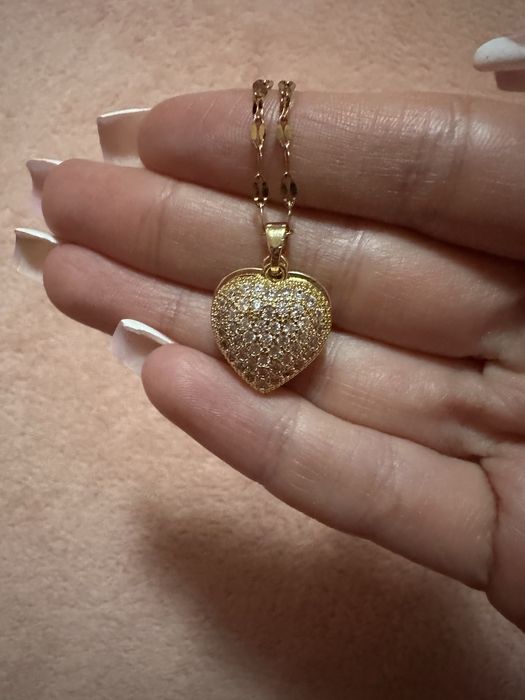 Дамско колие от стомана