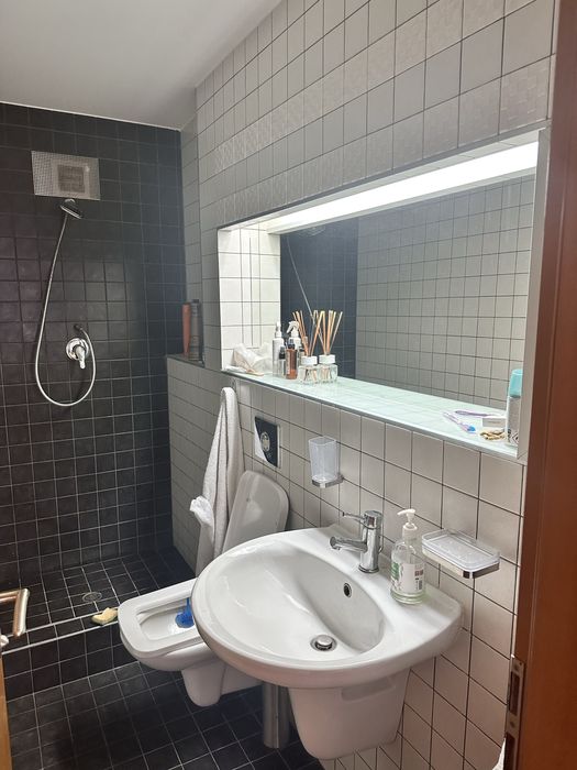 Mall Vitan Vanzare apartament 3 camere 2 bai centrala proprie