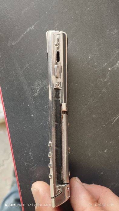 Original VERTU telefoni sotiladi