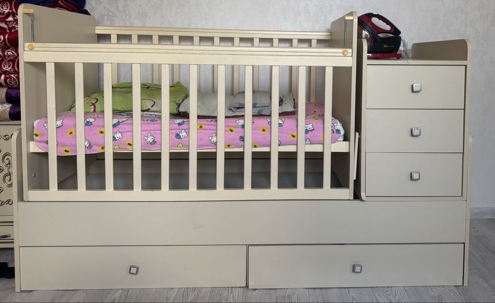 Трансформер кровать сатылады