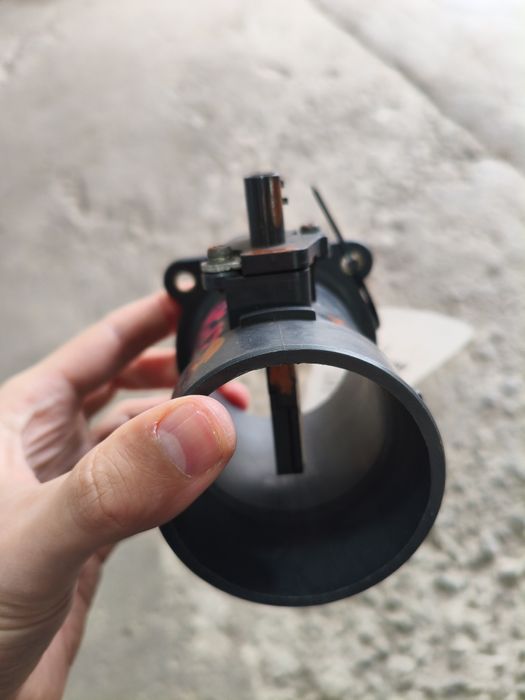 ДМРВ (датчик массового расхода воздуха) для QG15DE