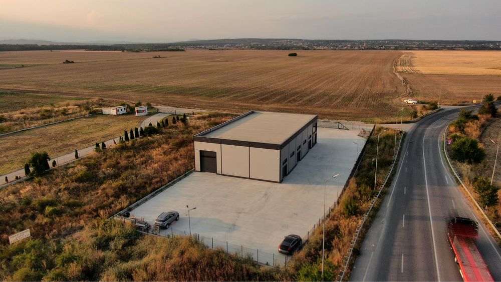 HALA NOUA de inchiriat langa Metro PLOIESTI