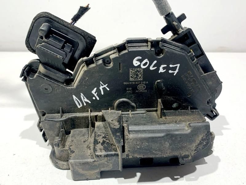 Broasca usa dreapta fata Volkswagen Golf 7 facelift (2017-2020) 5TB837016A