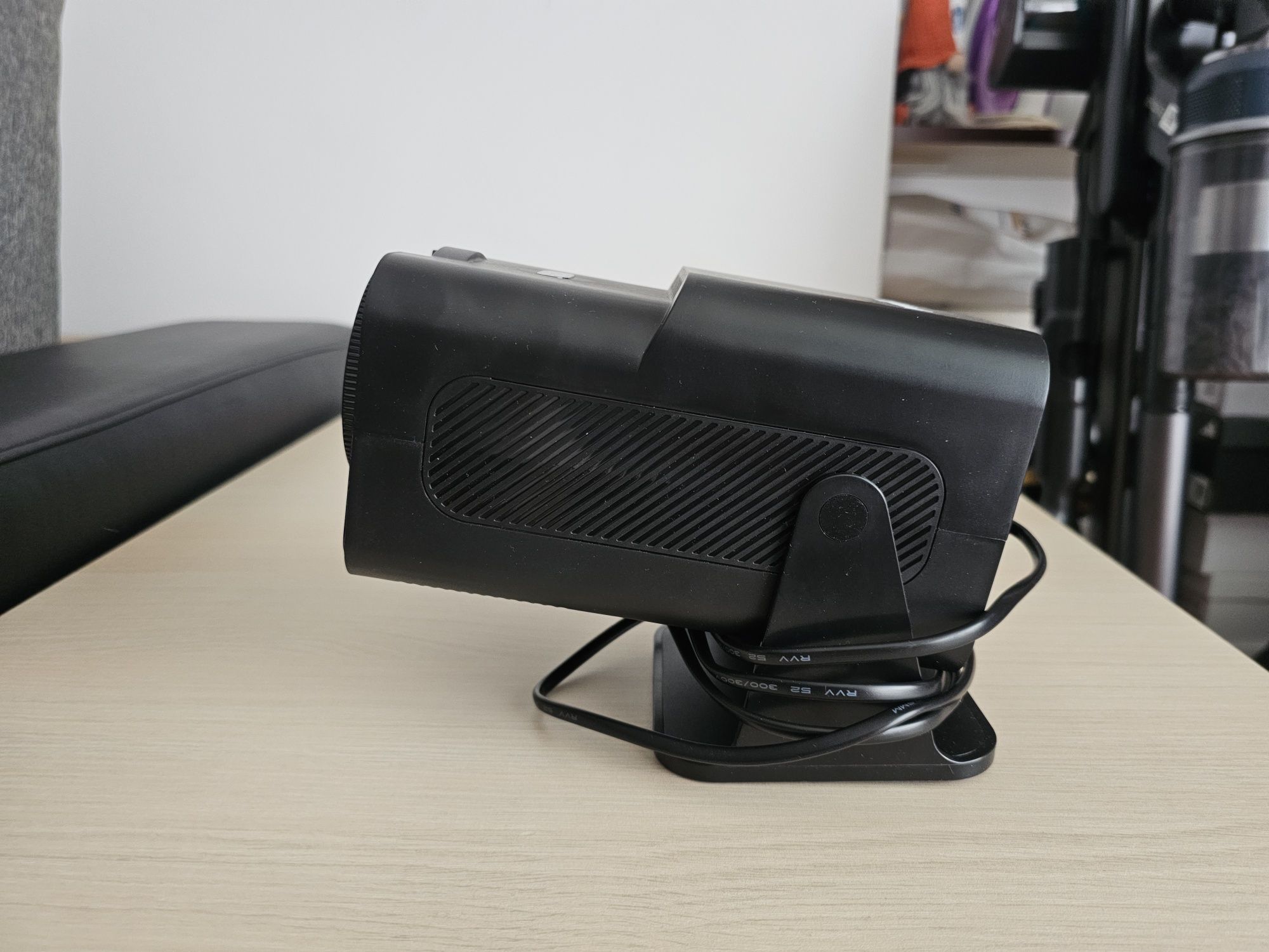Videoproiector Magcubic HY320 (Smart projector cu Android 11)