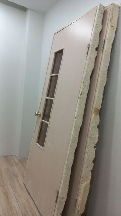 Меж комн двери 2шт