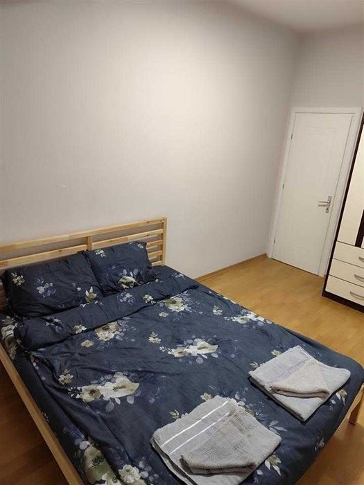 Дава се под наем Тристаен апартамент в Бургас, Братя Миладинови - 86 кв.м за 255 € - Снимка #3