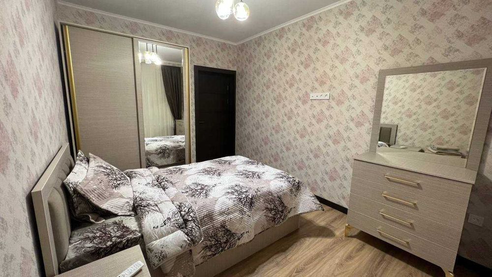 Сдается квартира на Яккасарайском районе с мебелью и техникой