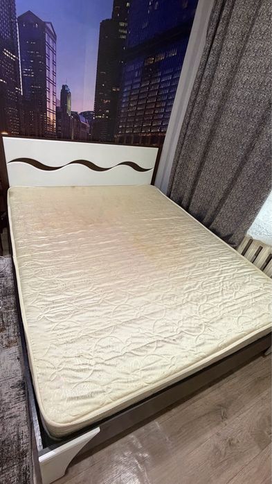 Кровать двуспалка двуспальная матрас