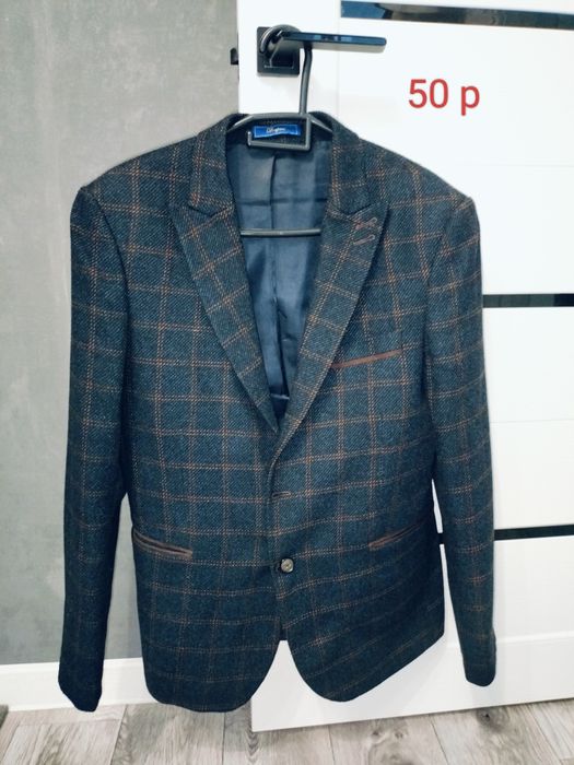 Продам мужские пиджаки