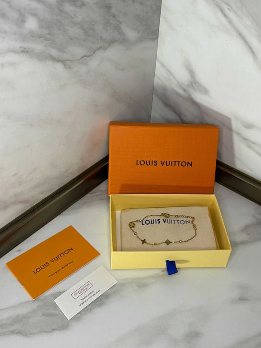 Louis Vuitton Гривна