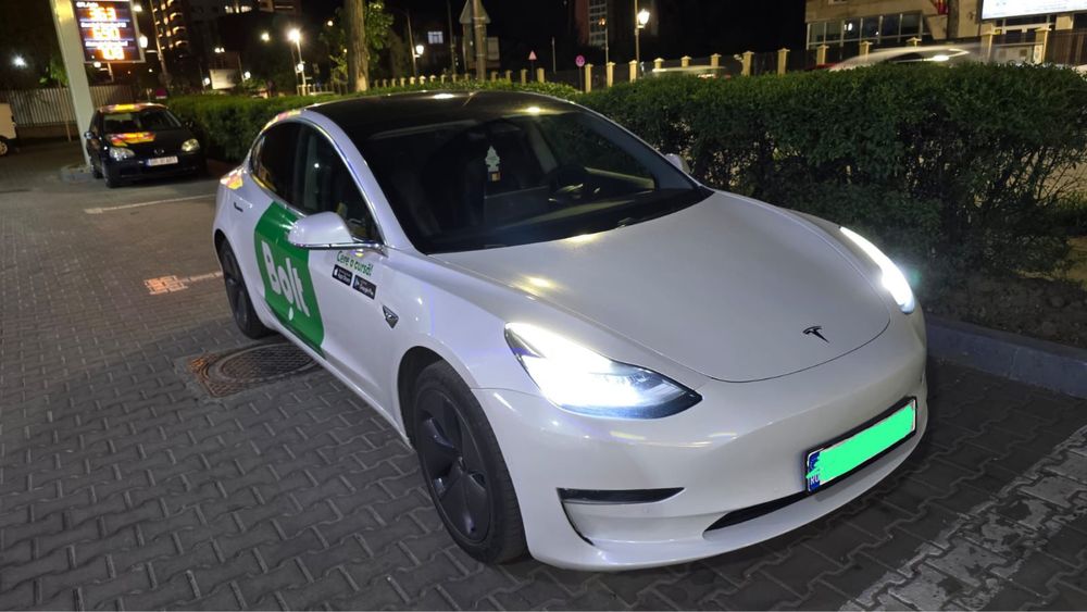 Inchiriere masini Uber / Bolt