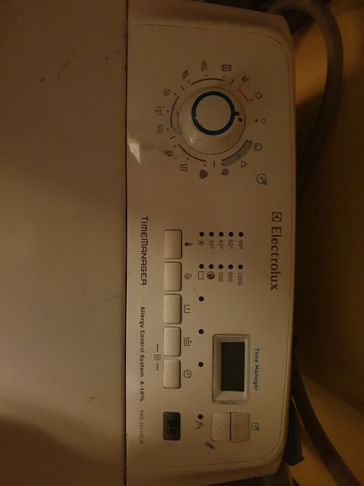 Пералня Electrolux на части