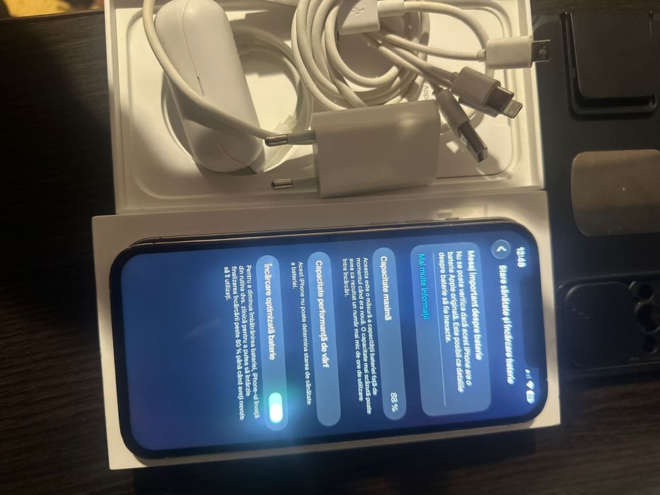 Iphone 12 pro max gold