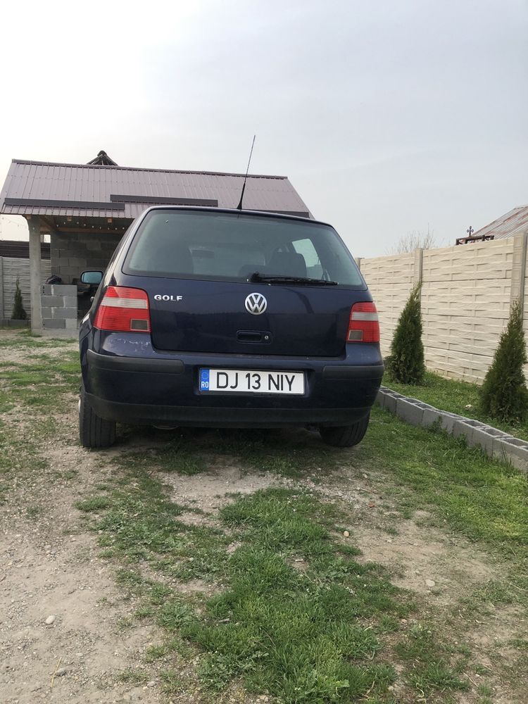 Volkswagen Golf 4 usor Negociabil