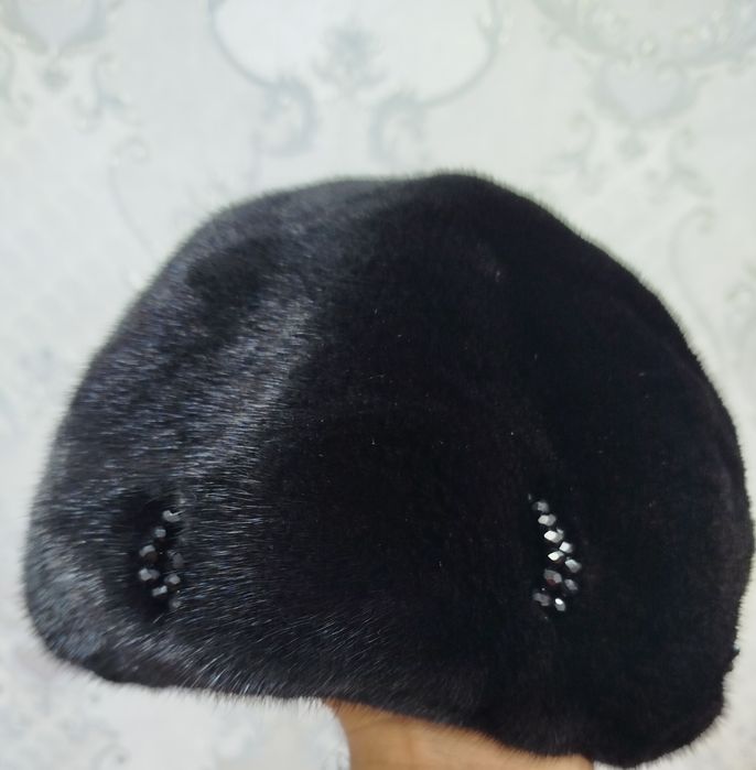 Новый женский норка шапка (фабричный) сатылады.